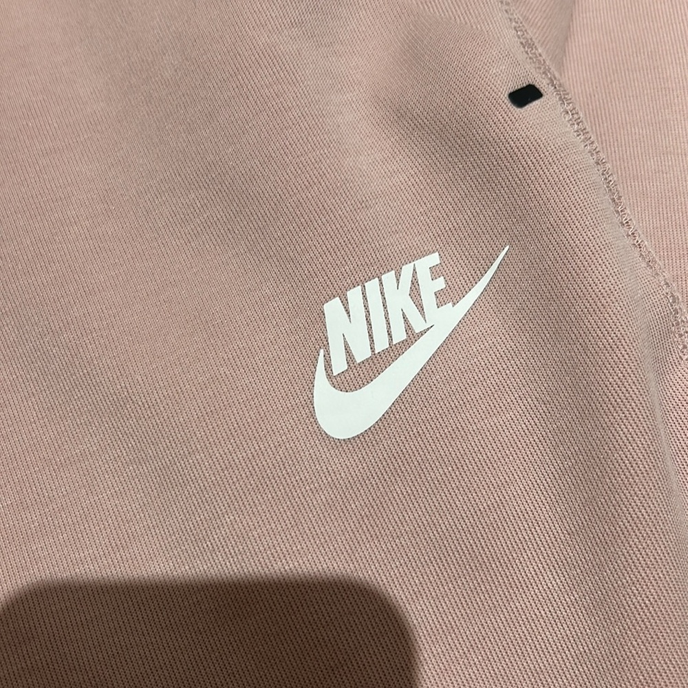 Nike Pink Track Pants - Picture 2 of 5